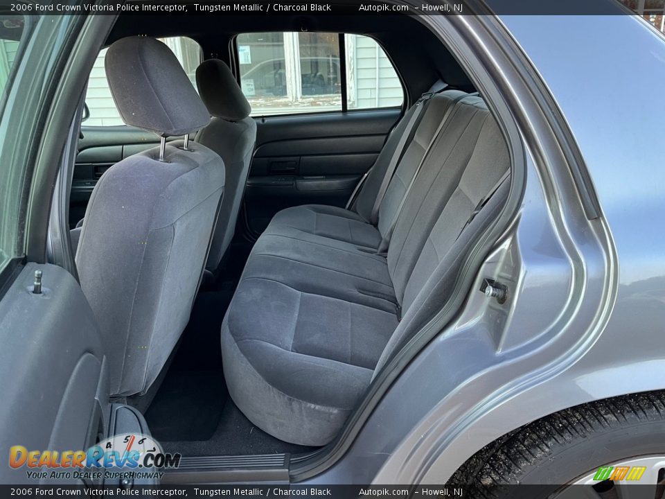 Rear Seat of 2006 Ford Crown Victoria Police Interceptor Photo #14