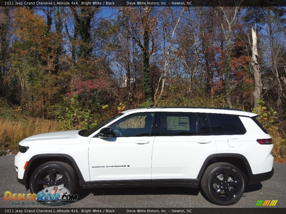 2021 Jeep Grand Cherokee L Altitude 4x4 Bright White / Black Photo #1