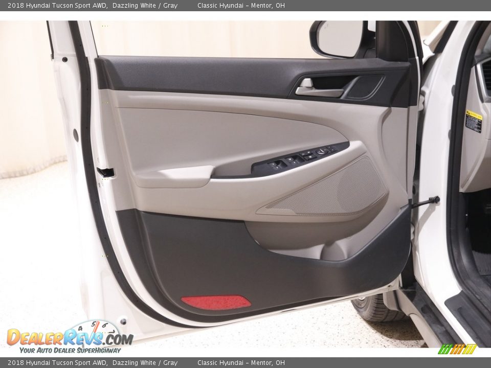 2018 Hyundai Tucson Sport AWD Dazzling White / Gray Photo #4