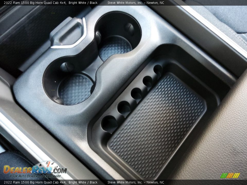 2022 Ram 1500 Big Horn Quad Cab 4x4 Bright White / Black Photo #28