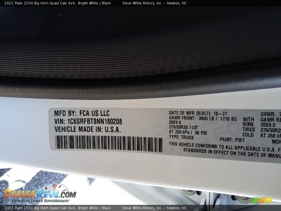 2022 Ram 1500 Big Horn Quad Cab 4x4 Bright White / Black Photo #32