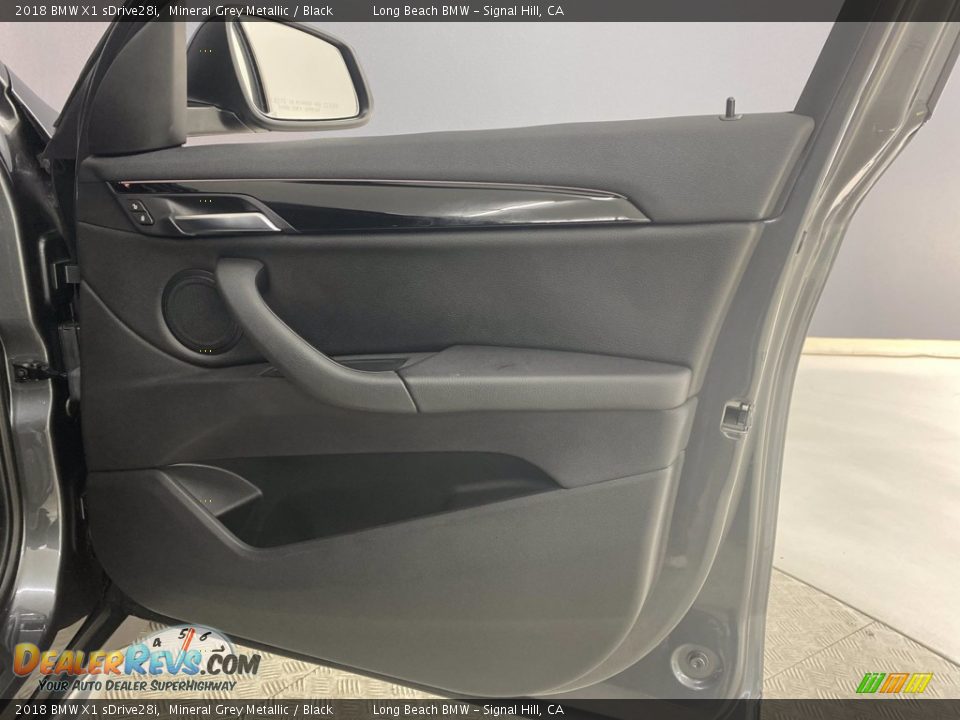 2018 BMW X1 sDrive28i Mineral Grey Metallic / Black Photo #28