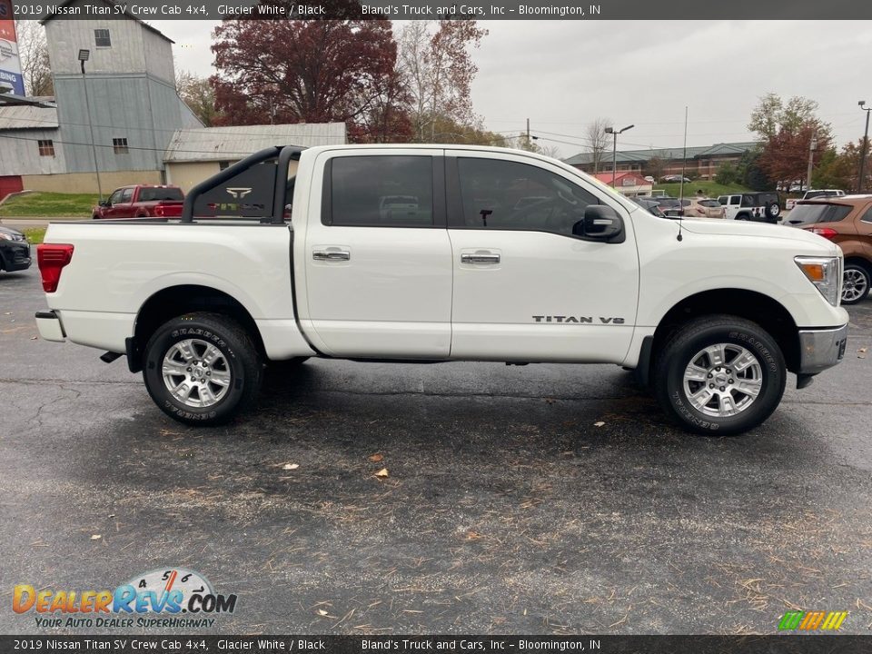 2019 Nissan Titan SV Crew Cab 4x4 Glacier White / Black Photo #5