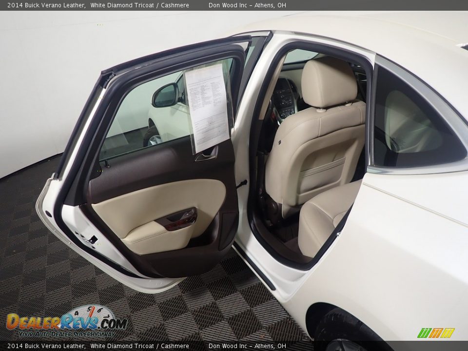2014 Buick Verano Leather White Diamond Tricoat / Cashmere Photo #36