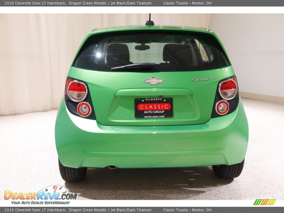 2016 Chevrolet Sonic LT Hatchback Dragon Green Metallic / Jet Black/Dark Titanium Photo #16