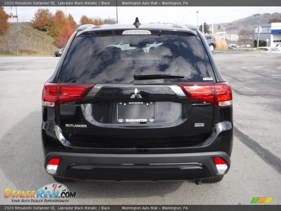 2020 Mitsubishi Outlander SE Labrador Black Metallic / Black Photo #6