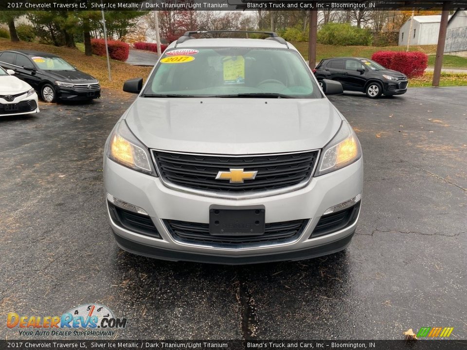 2017 Chevrolet Traverse LS Silver Ice Metallic / Dark Titanium/Light Titanium Photo #3