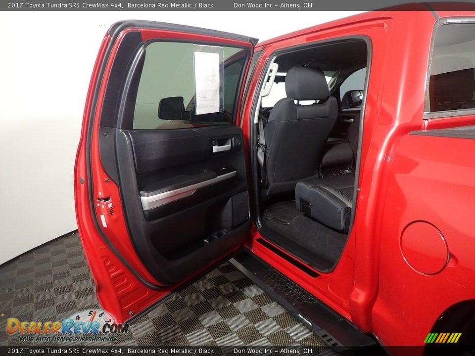 2017 Toyota Tundra SR5 CrewMax 4x4 Barcelona Red Metallic / Black Photo #35