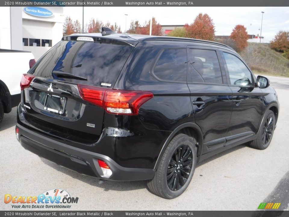 2020 Mitsubishi Outlander SE Labrador Black Metallic / Black Photo #7