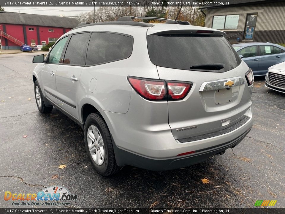 2017 Chevrolet Traverse LS Silver Ice Metallic / Dark Titanium/Light Titanium Photo #8