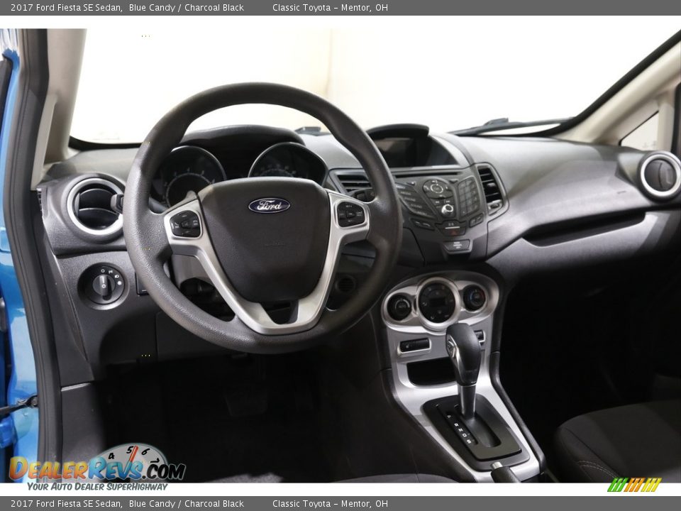 2017 Ford Fiesta SE Sedan Blue Candy / Charcoal Black Photo #6
