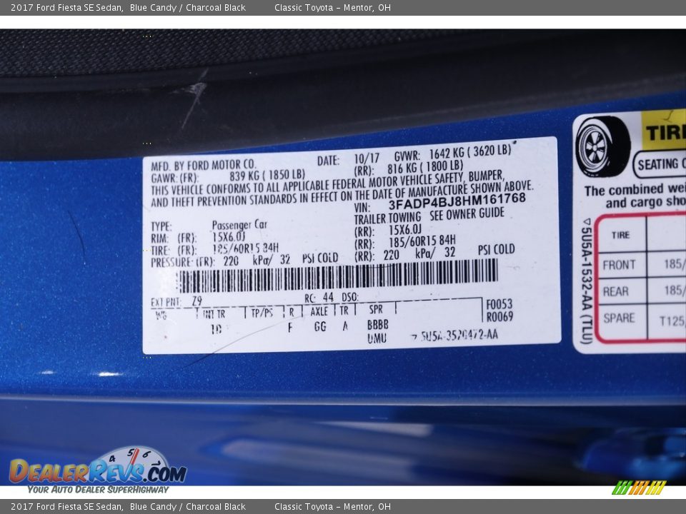 2017 Ford Fiesta SE Sedan Blue Candy / Charcoal Black Photo #19