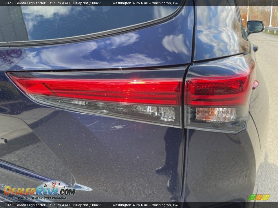 2022 Toyota Highlander Platinum AWD Blueprint / Black Photo #27