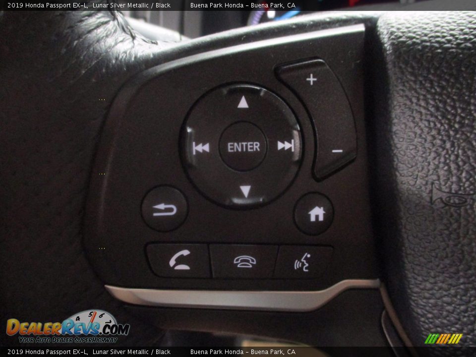 2019 Honda Passport EX-L Lunar Silver Metallic / Black Photo #16