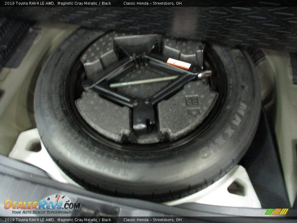 2019 Toyota RAV4 LE AWD Magnetic Gray Metallic / Black Photo #14
