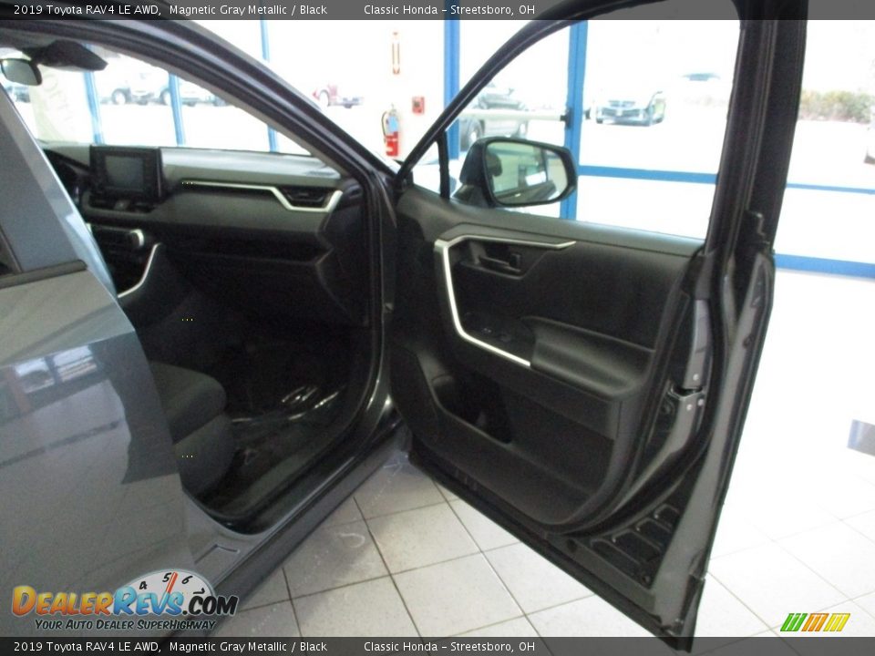 2019 Toyota RAV4 LE AWD Magnetic Gray Metallic / Black Photo #16