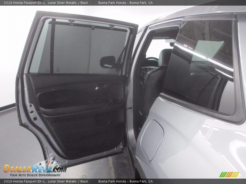 2019 Honda Passport EX-L Lunar Silver Metallic / Black Photo #28