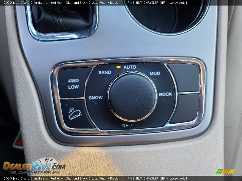 2020 Jeep Grand Cherokee Limited 4x4 Diamond Black Crystal Pearl / Black Photo #12