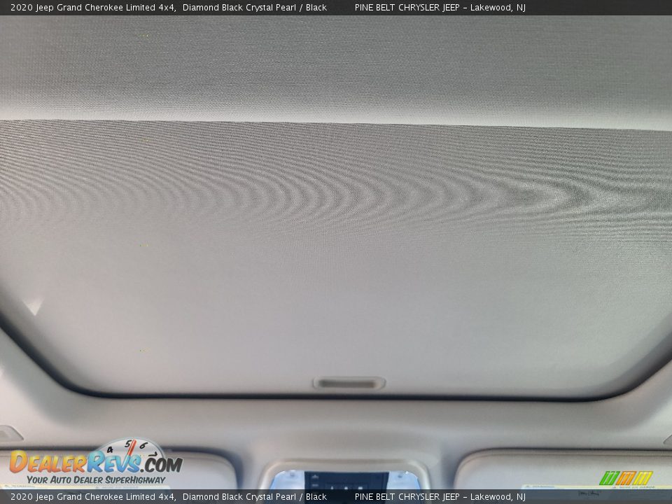 2020 Jeep Grand Cherokee Limited 4x4 Diamond Black Crystal Pearl / Black Photo #16