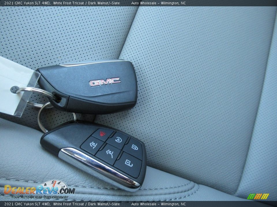 2021 GMC Yukon SLT 4WD White Frost Tricoat / Dark Walnut/­Slate Photo #20