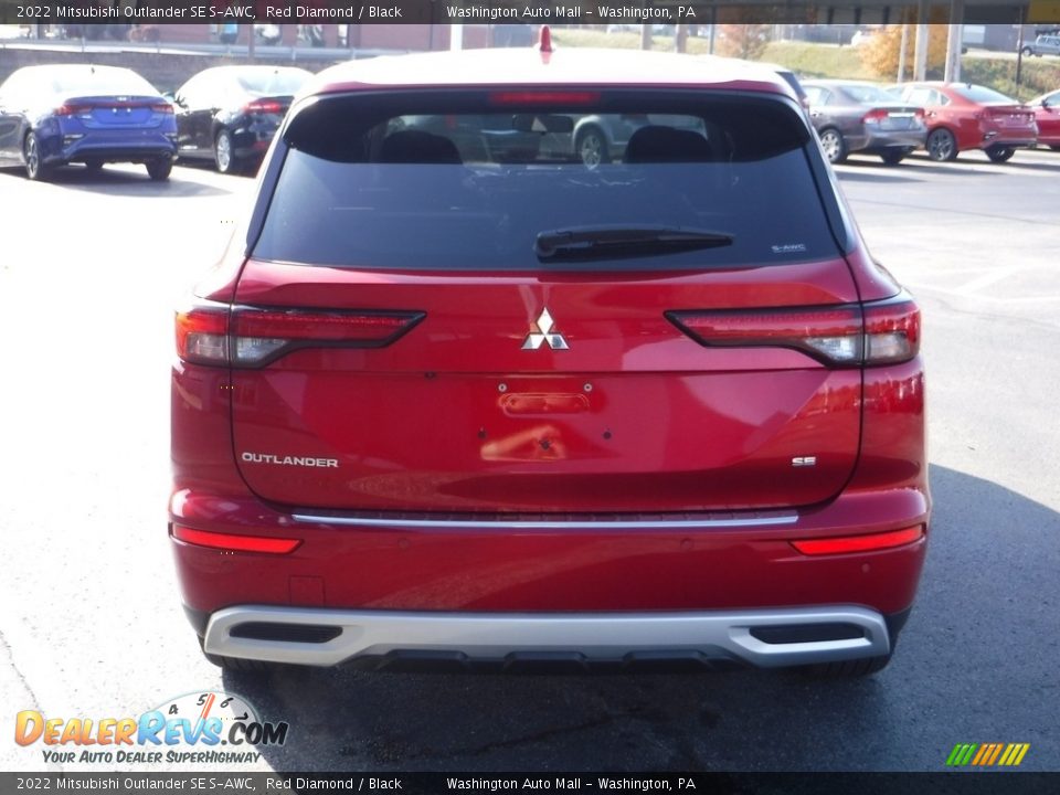 2022 Mitsubishi Outlander SE S-AWC Red Diamond / Black Photo #8