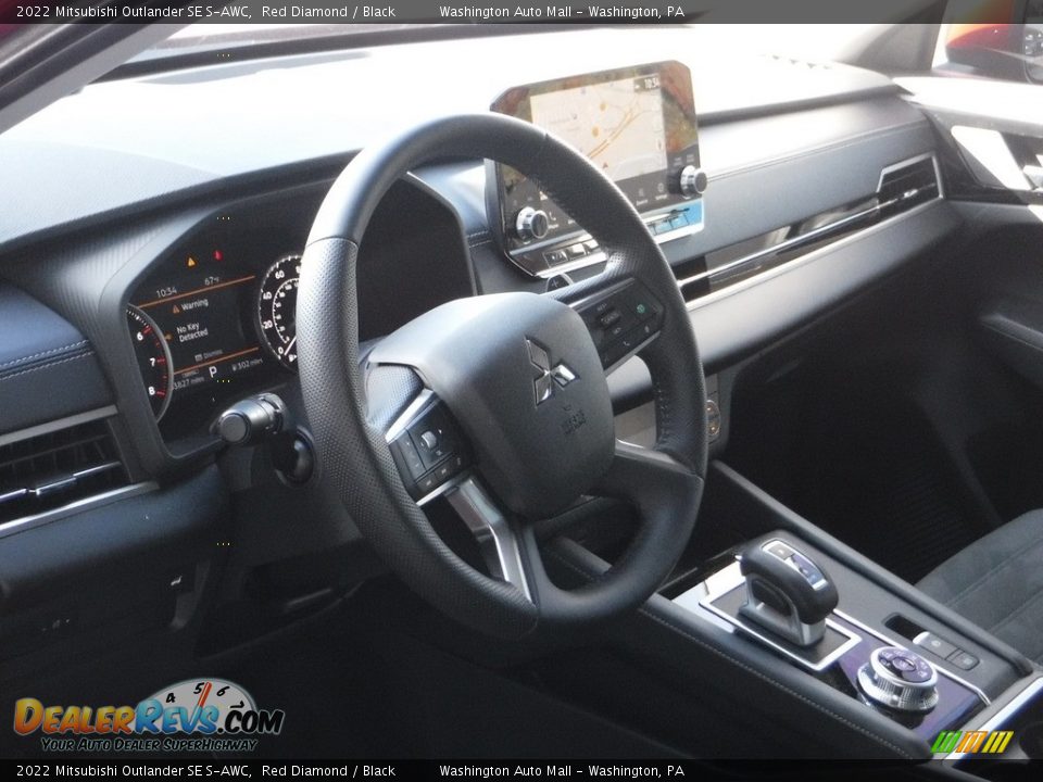 Dashboard of 2022 Mitsubishi Outlander SE S-AWC Photo #13