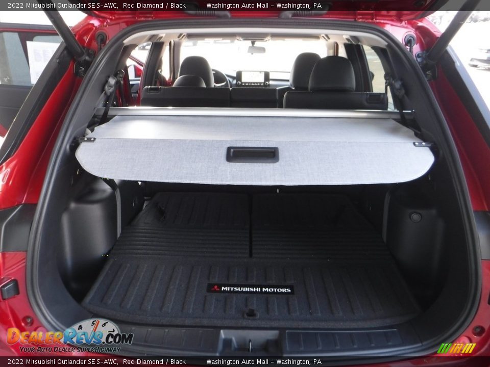 2022 Mitsubishi Outlander SE S-AWC Trunk Photo #31