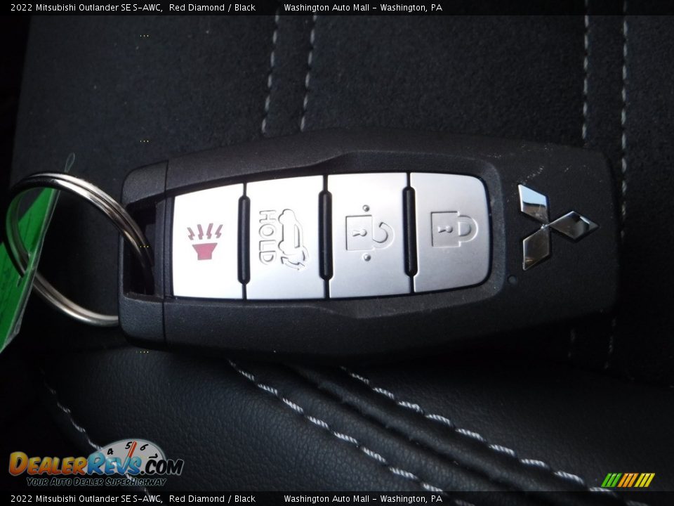 Keys of 2022 Mitsubishi Outlander SE S-AWC Photo #36