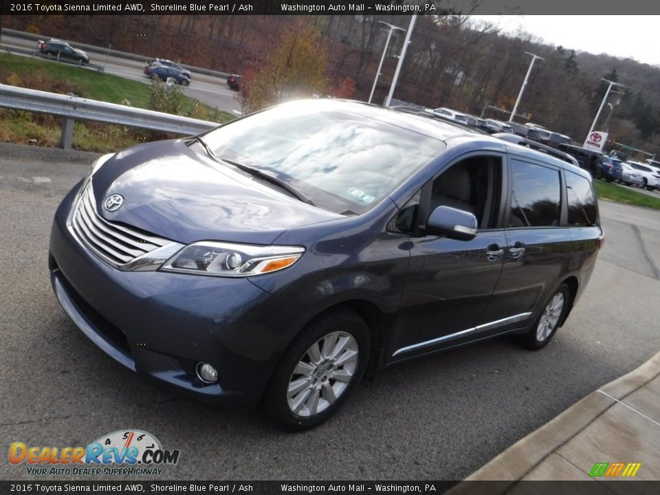 2016 Toyota Sienna Limited AWD Shoreline Blue Pearl / Ash Photo #15