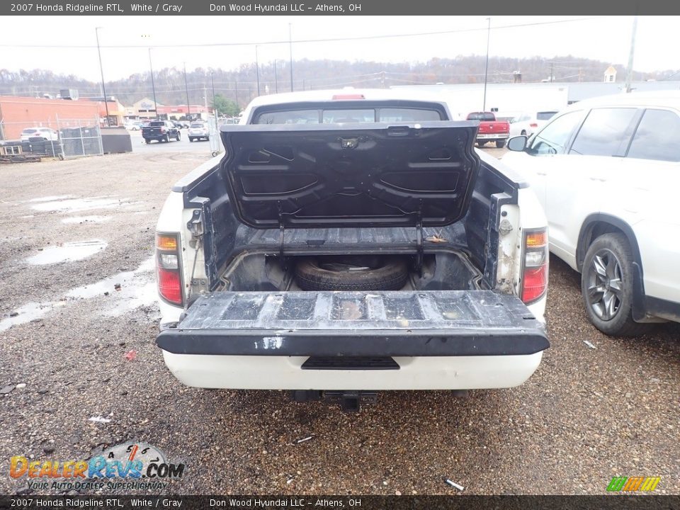 2007 Honda Ridgeline RTL White / Gray Photo #11