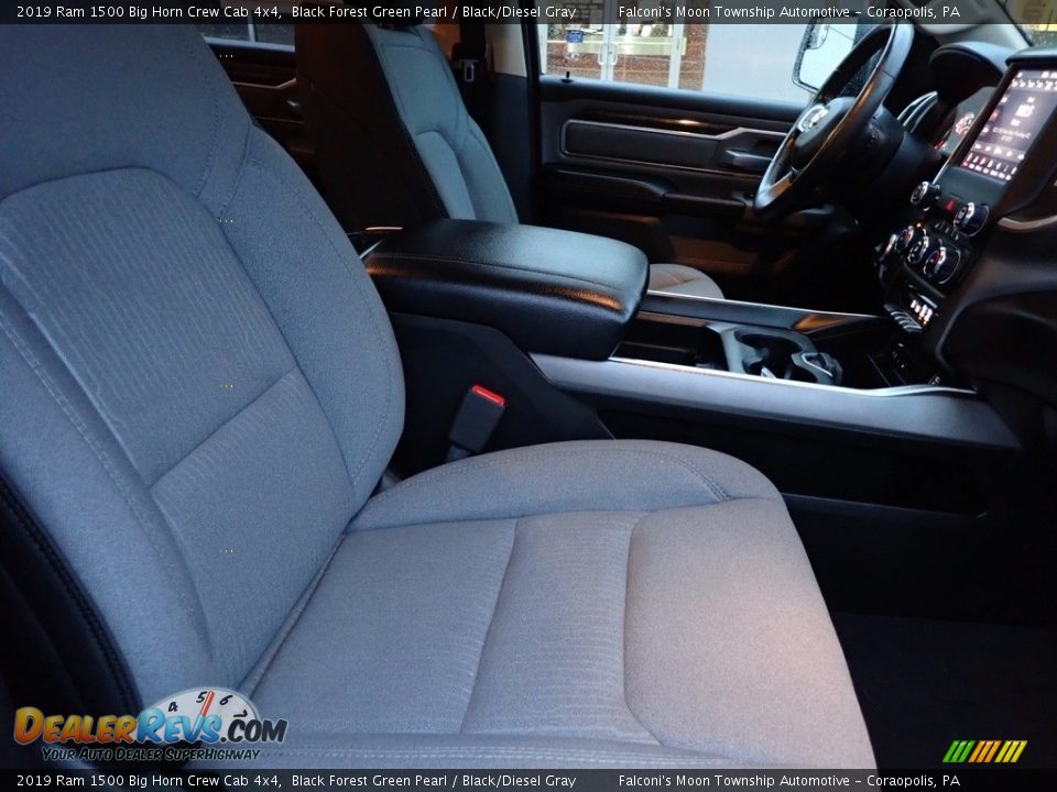 2019 Ram 1500 Big Horn Crew Cab 4x4 Black Forest Green Pearl / Black/Diesel Gray Photo #10
