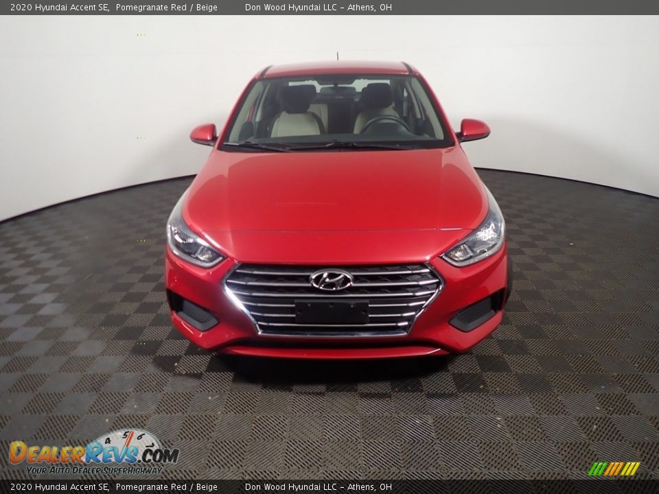2020 Hyundai Accent SE Pomegranate Red / Beige Photo #5