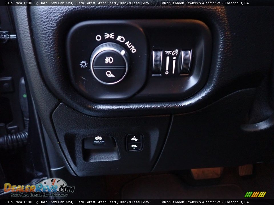 2019 Ram 1500 Big Horn Crew Cab 4x4 Black Forest Green Pearl / Black/Diesel Gray Photo #23