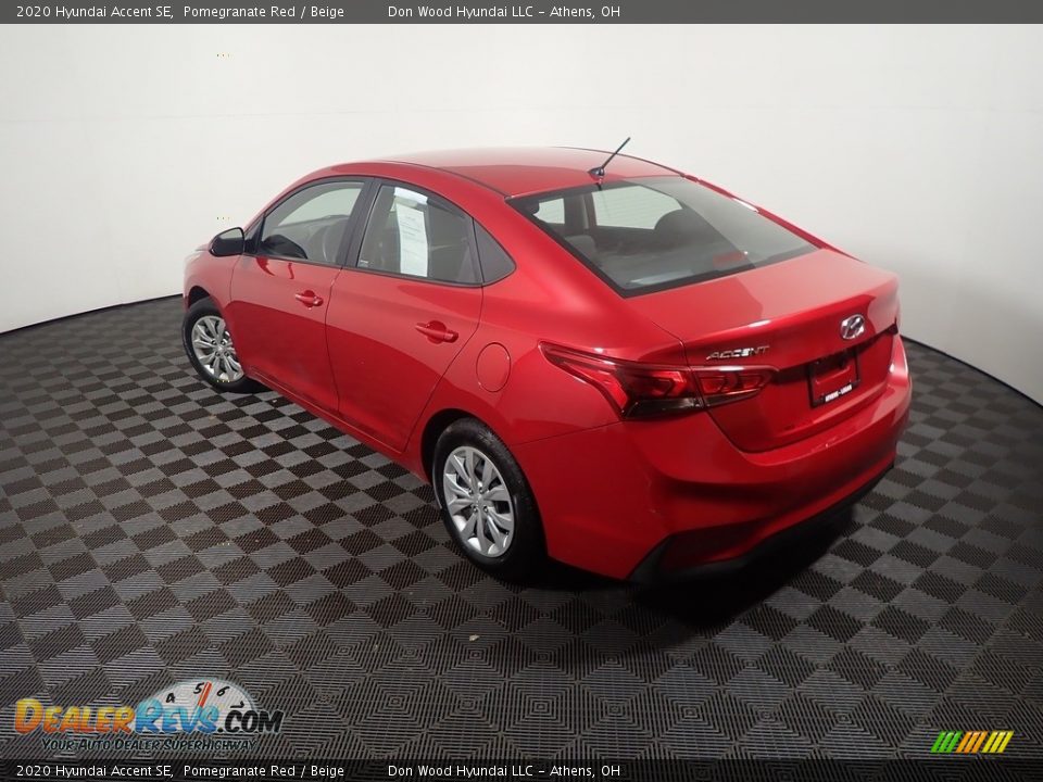 2020 Hyundai Accent SE Pomegranate Red / Beige Photo #12