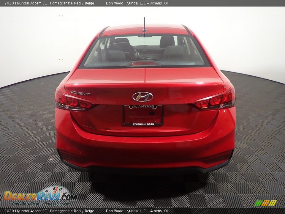 2020 Hyundai Accent SE Pomegranate Red / Beige Photo #13