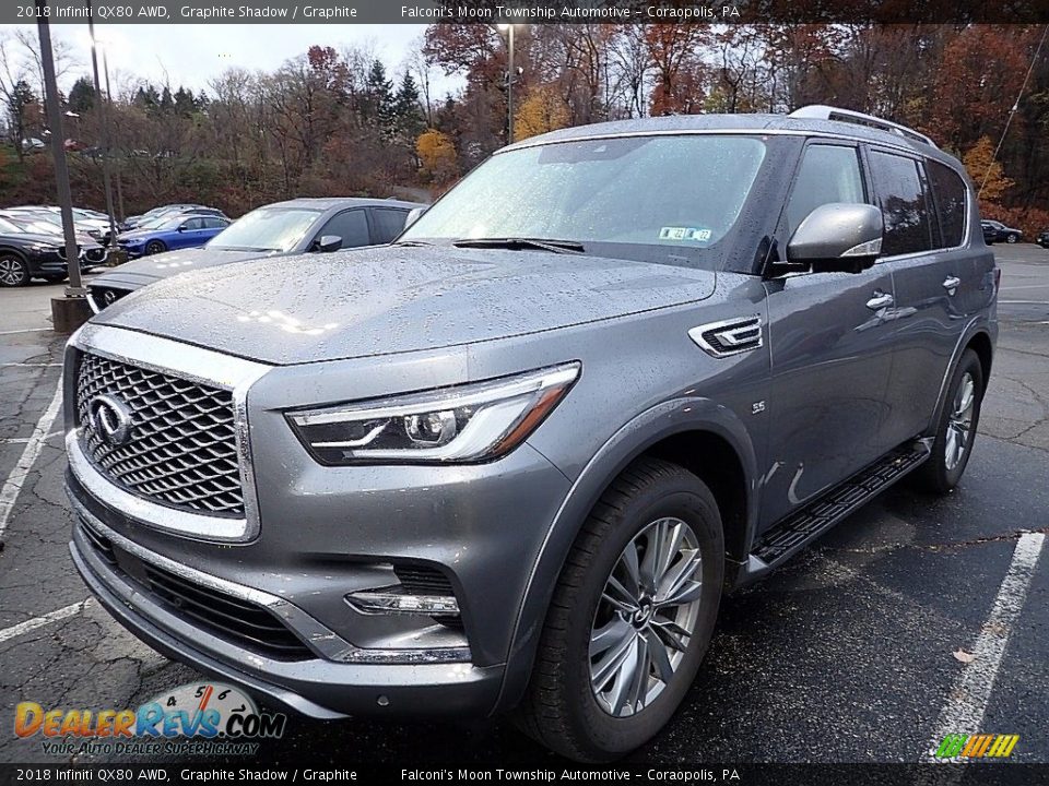 Front 3/4 View of 2018 Infiniti QX80 AWD Photo #1