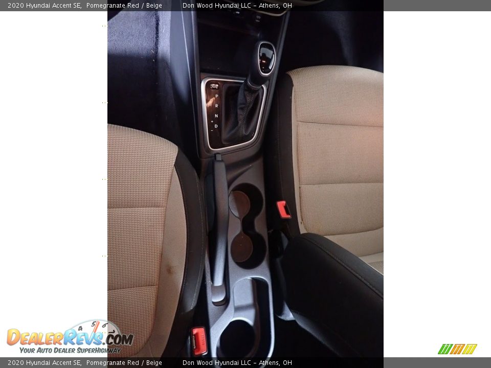 2020 Hyundai Accent SE Pomegranate Red / Beige Photo #32