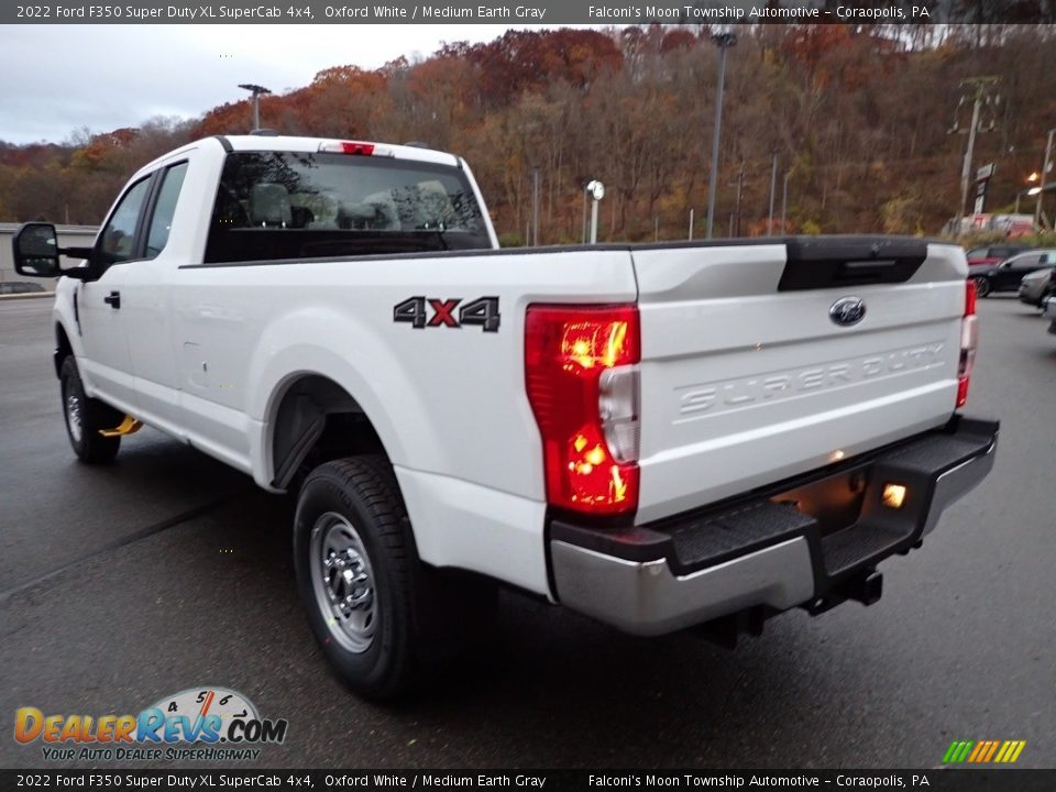 2022 Ford F350 Super Duty XL SuperCab 4x4 Oxford White / Medium Earth Gray Photo #4