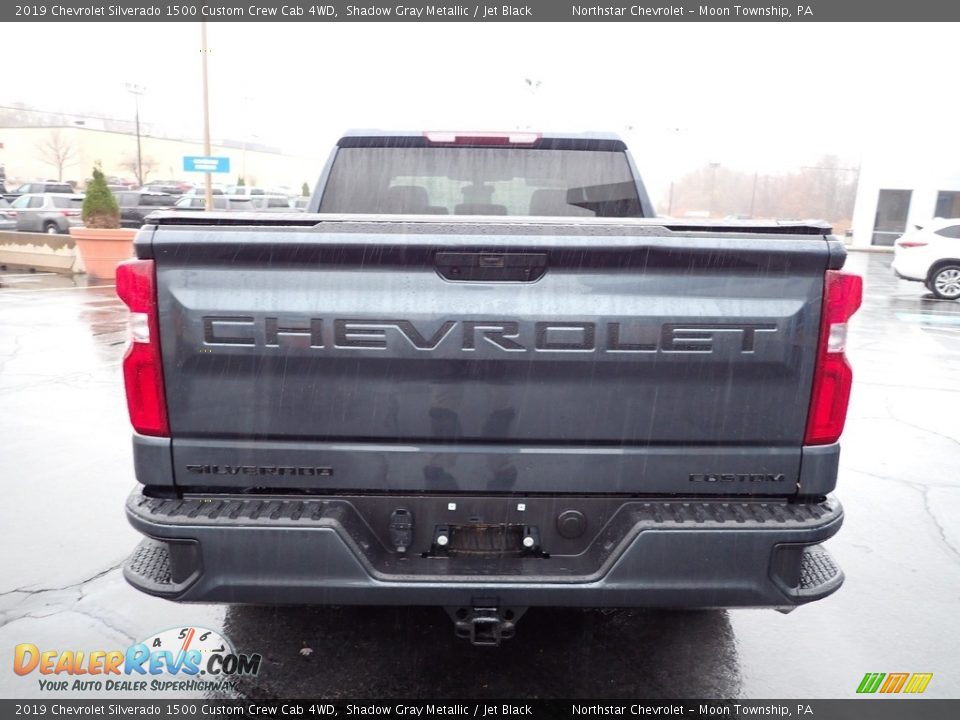 2019 Chevrolet Silverado 1500 Custom Crew Cab 4WD Shadow Gray Metallic / Jet Black Photo #6