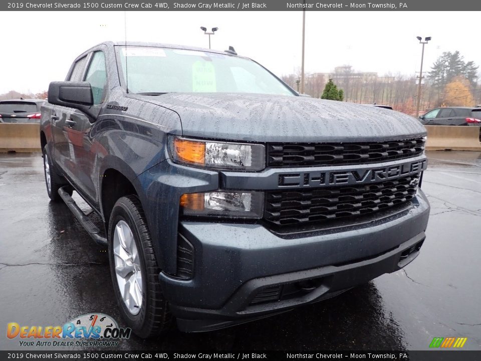 2019 Chevrolet Silverado 1500 Custom Crew Cab 4WD Shadow Gray Metallic / Jet Black Photo #11