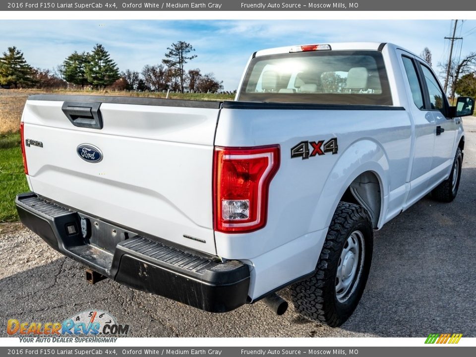 2016 Ford F150 Lariat SuperCab 4x4 Oxford White / Medium Earth Gray Photo #4