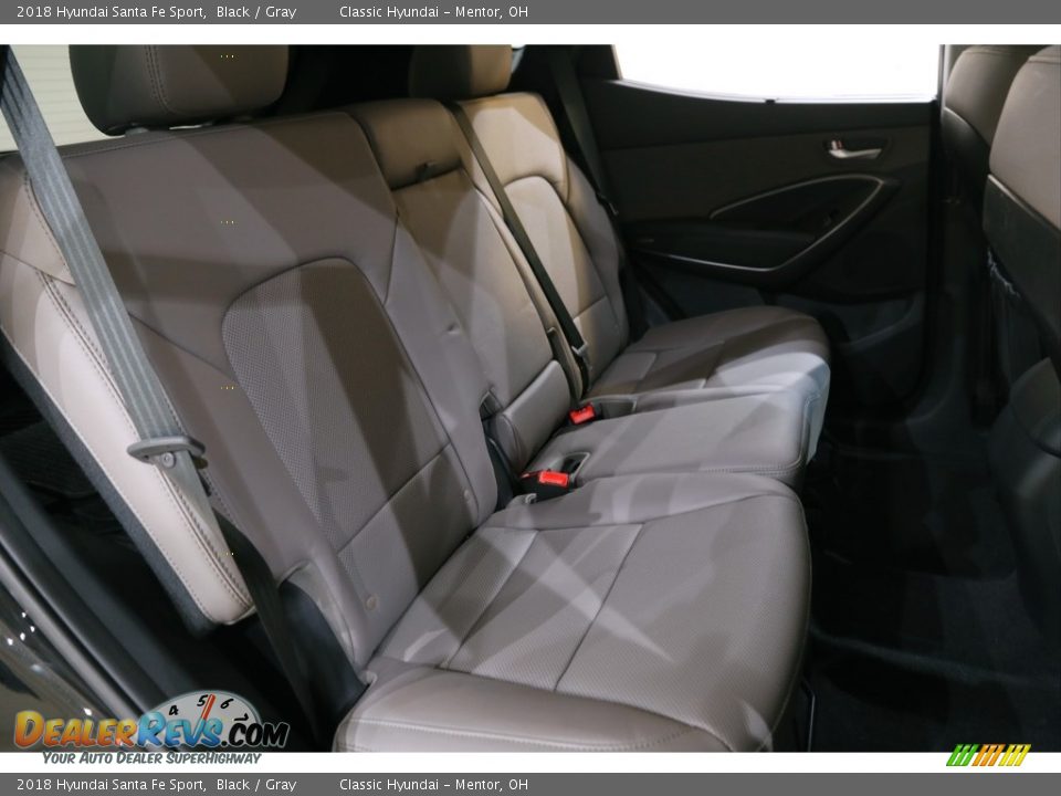 2018 Hyundai Santa Fe Sport Black / Gray Photo #16