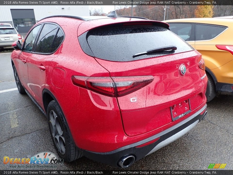 2018 Alfa Romeo Stelvio Ti Sport AWD Rosso Alfa (Red) / Black/Black Photo #4