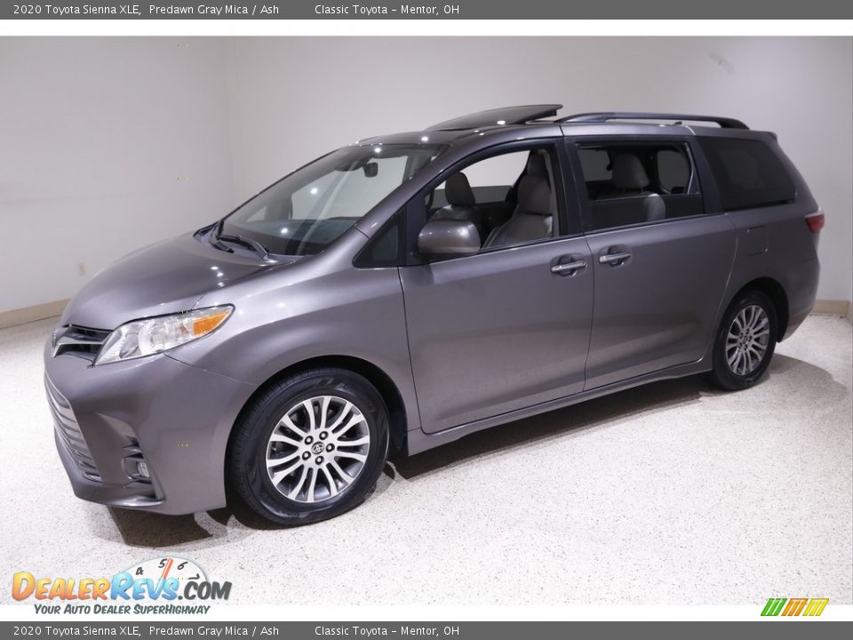 2020 Toyota Sienna XLE Predawn Gray Mica / Ash Photo #3