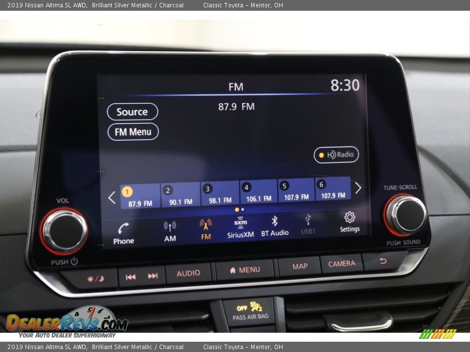 Controls of 2019 Nissan Altima SL AWD Photo #12