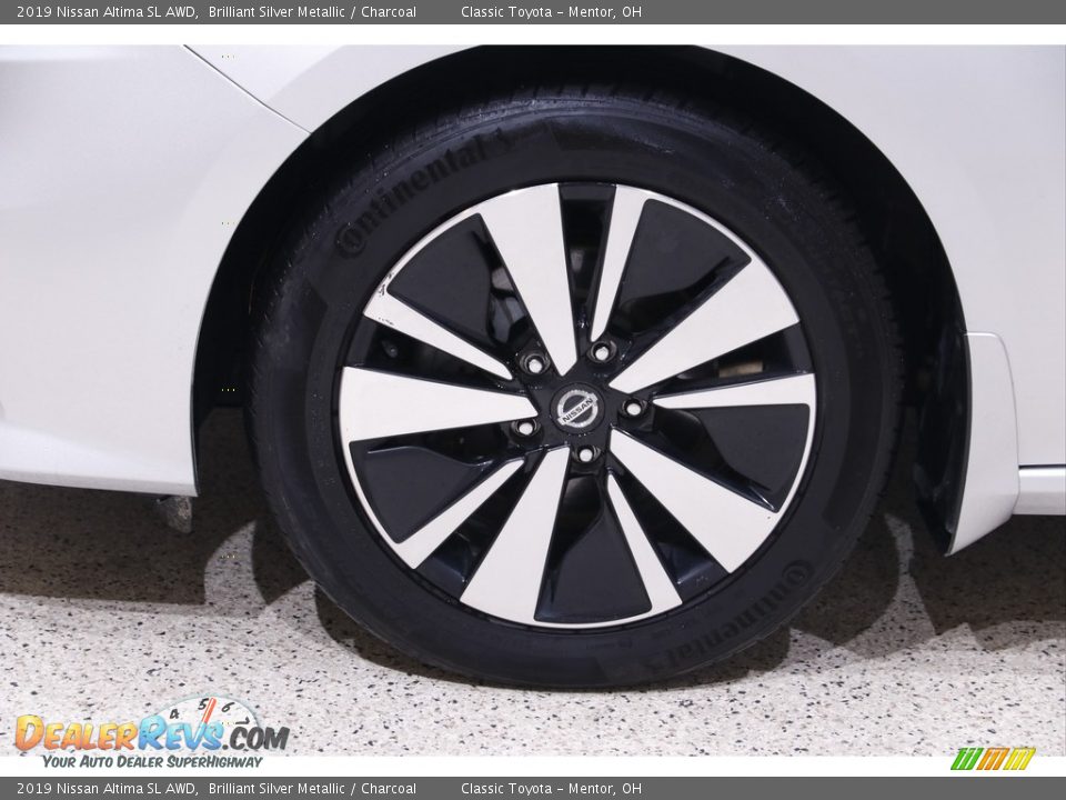2019 Nissan Altima SL AWD Brilliant Silver Metallic / Charcoal Photo #20