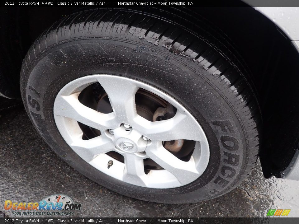 2012 Toyota RAV4 I4 4WD Classic Silver Metallic / Ash Photo #14