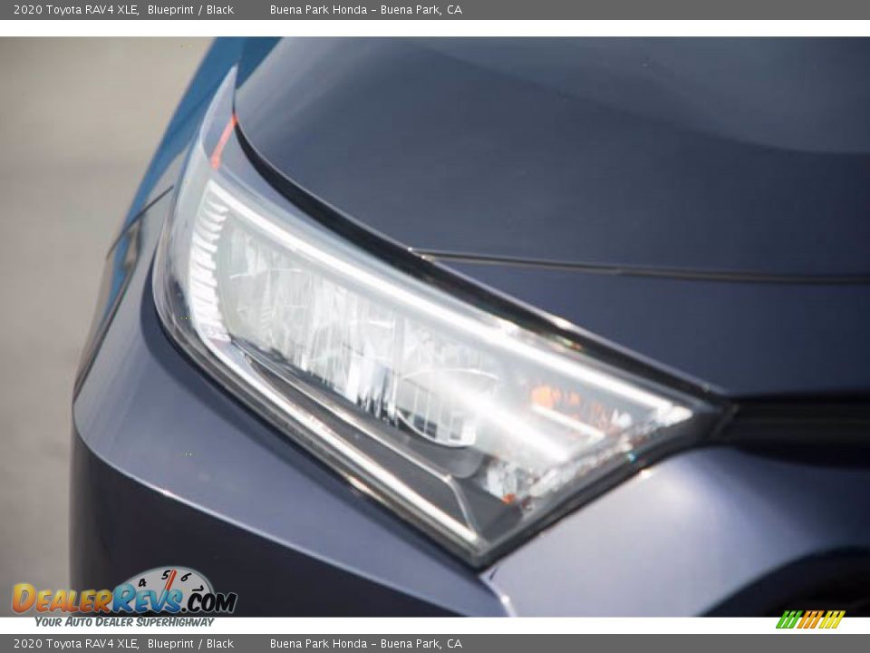 2020 Toyota RAV4 XLE Blueprint / Black Photo #8