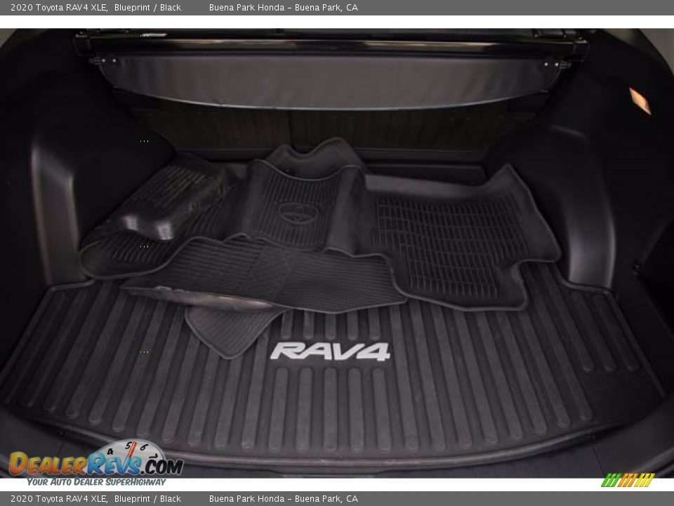 2020 Toyota RAV4 XLE Blueprint / Black Photo #22