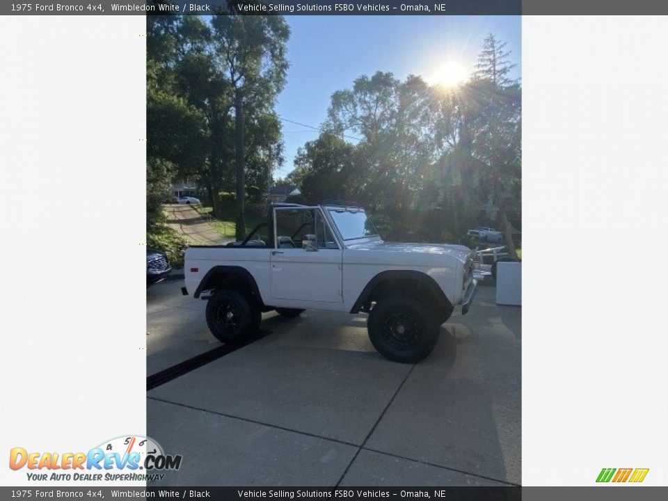 1975 Ford Bronco 4x4 Wimbledon White / Black Photo #22